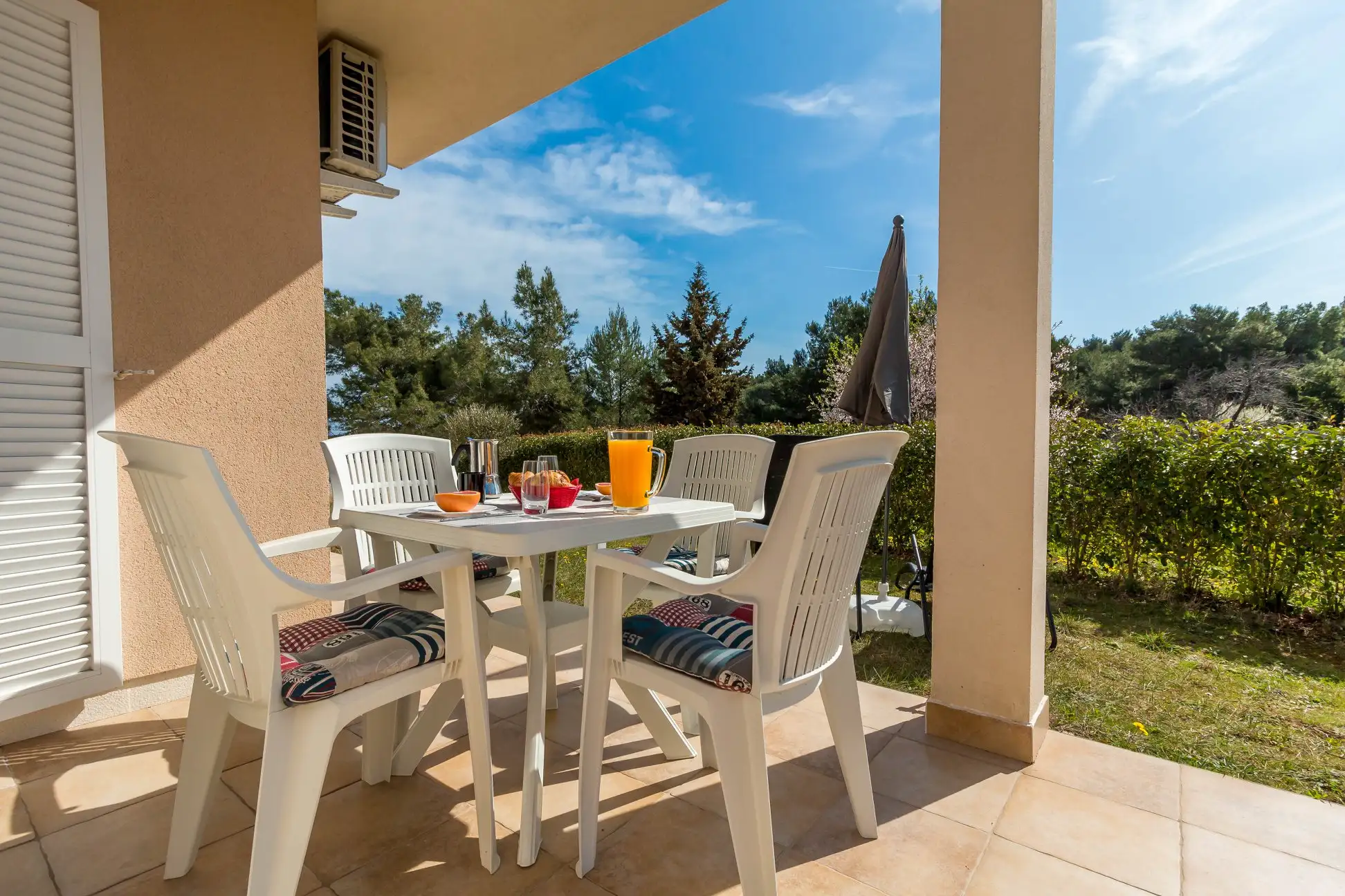 Punta F - Interior view